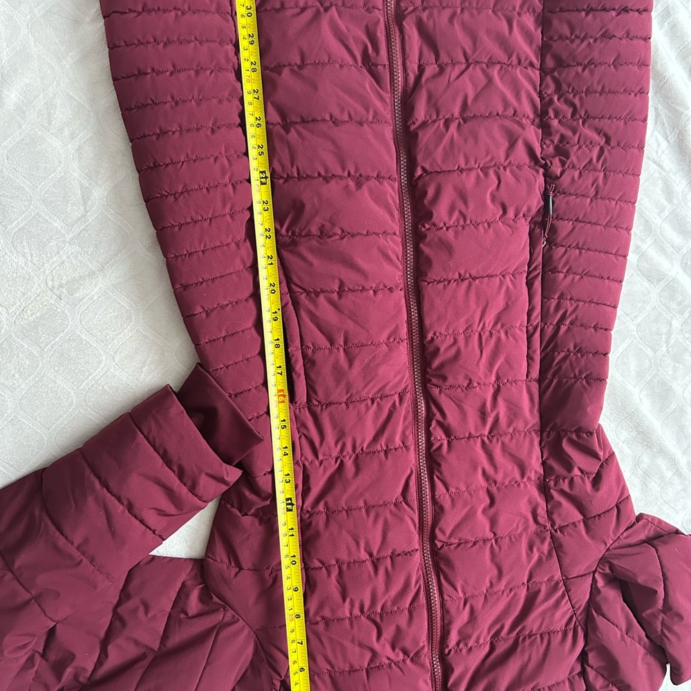 Lole Deep Red Puffer Jacket - Picture 4 of 9
